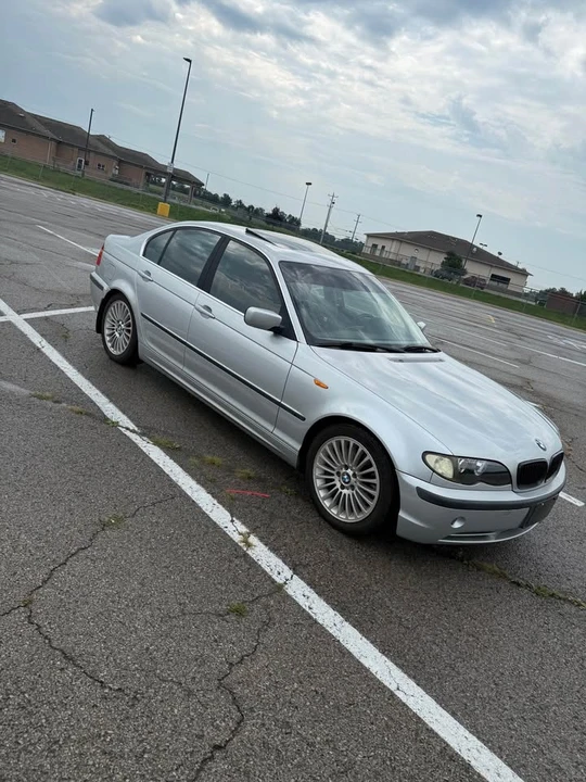 2002 BMW E46 330i & 330Ci - Image 2 of 4