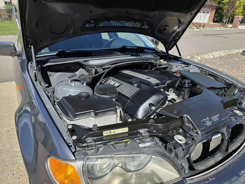 2002 BMW E46 330i & 330Ci - Image 18 of 20
