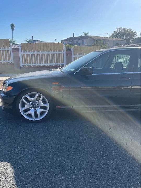 2002 BMW E46 330i & 330Ci - Image 4 of 20