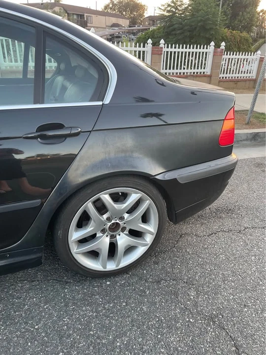 2002 BMW E46 330i & 330Ci - Image 17 of 20