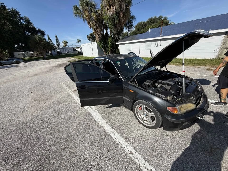 2002 BMW E46 330i & 330Ci - Image 7 of 16