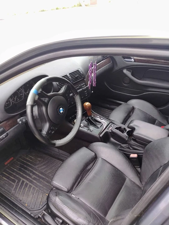2002 BMW E46 330i & 330Ci - Image 3 of 5