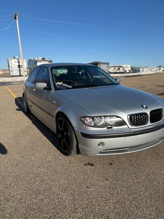 2002 BMW E46 330i & 330Ci - Image 7 of 19