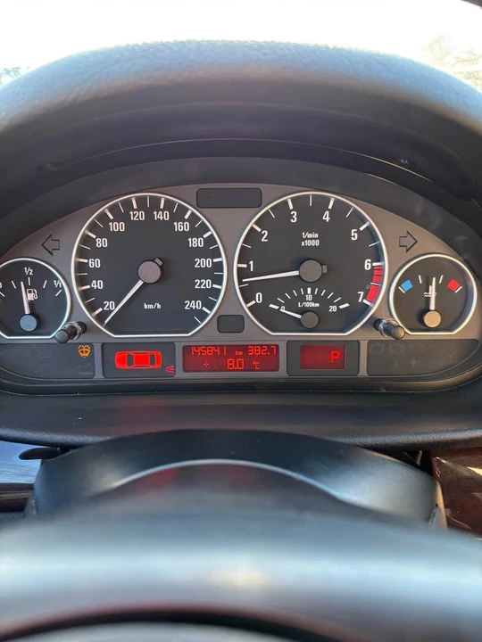 2002 BMW E46 330i & 330Ci - Image 10 of 19