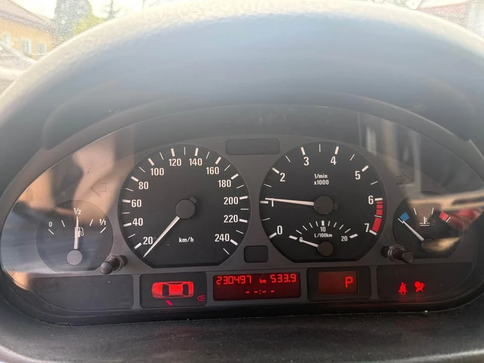 2002 BMW E46 3 Series - Image 5 of 11
