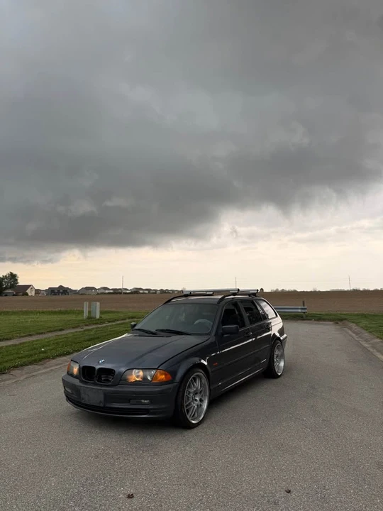 2002 BMW E46 3 Series - Image 4 of 16
