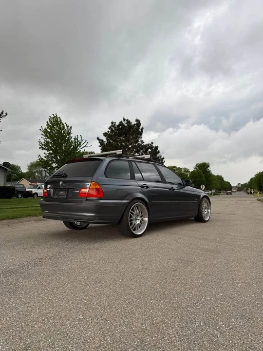 2002 BMW E46 3 Series - Image 2 of 16