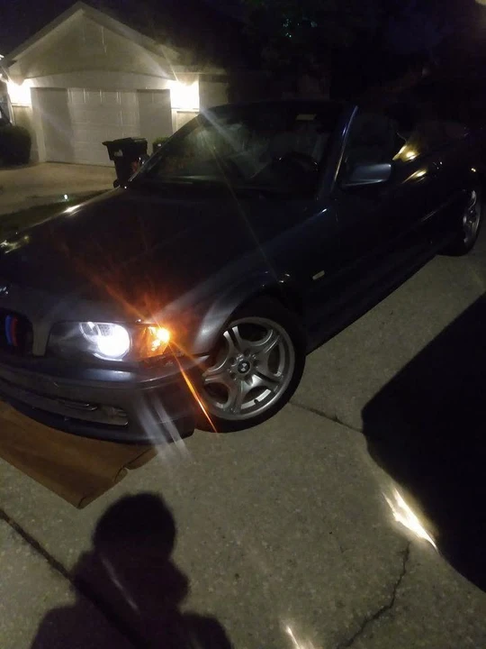 2002 BMW E46 330i & 330Ci - Image 4 of 5