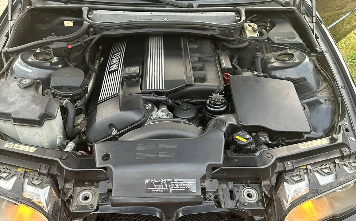 2002 BMW E46 330i & 330Ci - Image 10 of 10