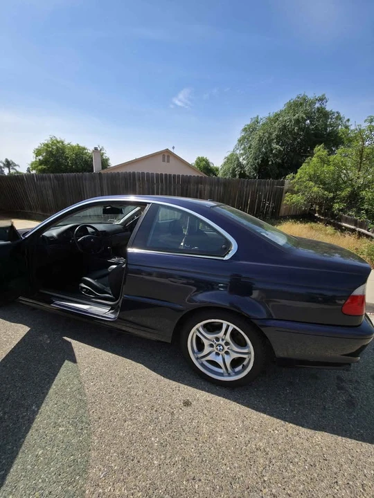 2002 BMW E46 330i & 330Ci - Image 9 of 19