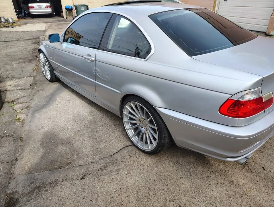 2002 BMW E46 330i & 330Ci - Image 3 of 8