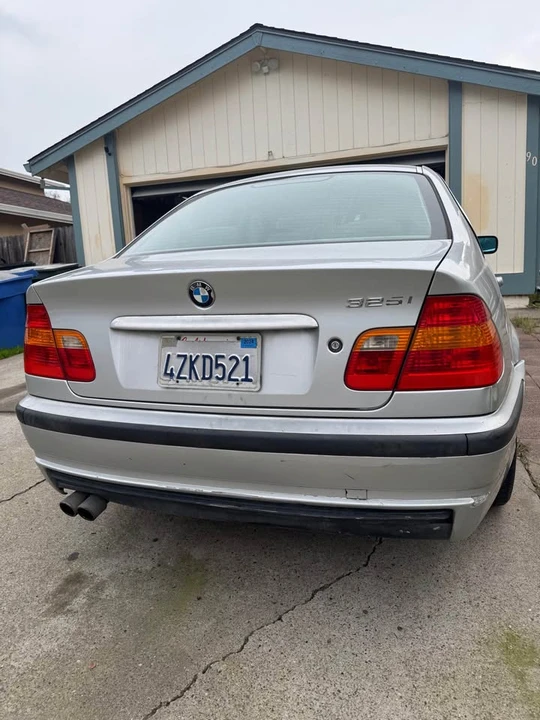 2002 BMW E46 330i & 330Ci - Image 3 of 10