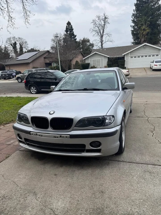 2002 BMW E46 330i & 330Ci - Image 2 of 10