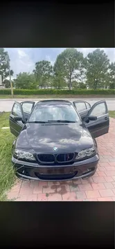 2002 BMW 330i Sedan
