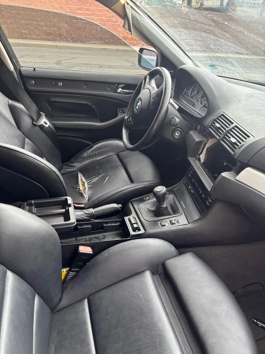 2002 BMW E46 330i & 330Ci - Image 3 of 5