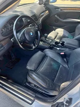 2002 BMW 330i Sedan