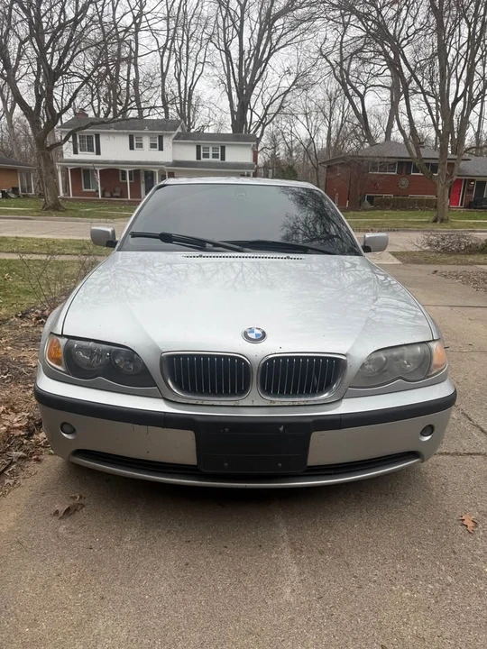 2002 BMW E46 330i & 330Ci - Image 2 of 6