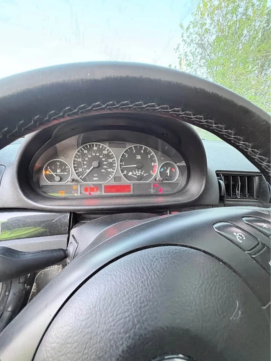 2002 BMW E46 330i & 330Ci - Image 8 of 8