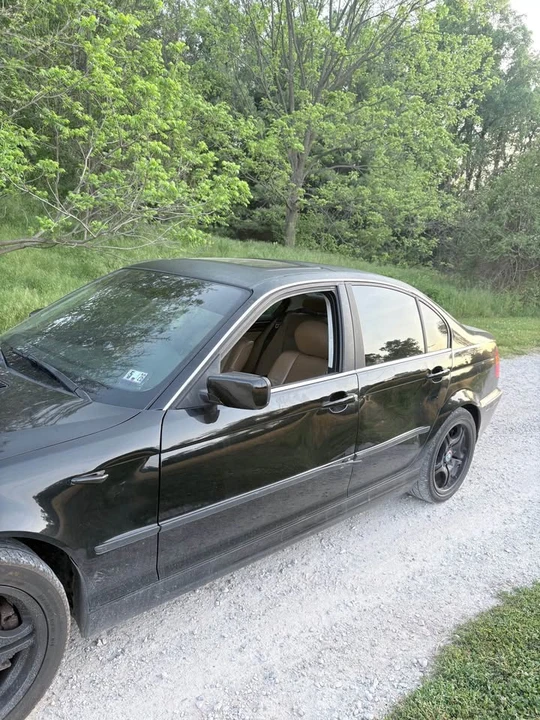 2002 BMW E46 330i & 330Ci - Image 2 of 8