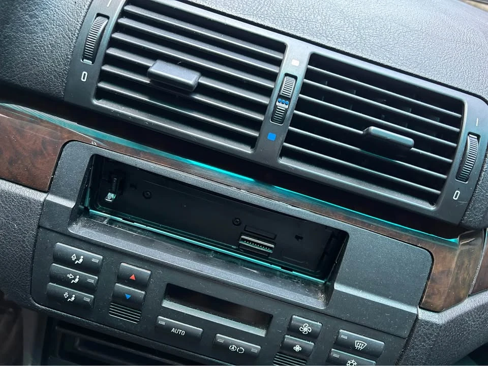 2002 BMW E46 3 Series - Image 4 of 15
