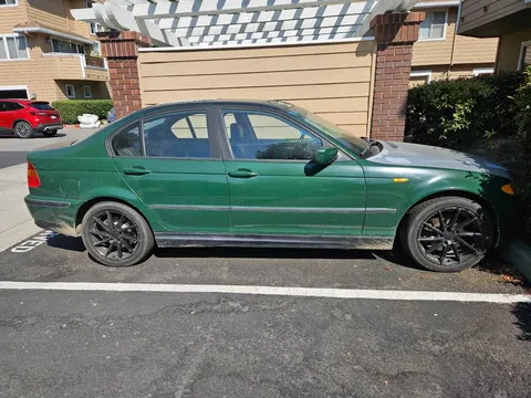 2002 BMW 325xi