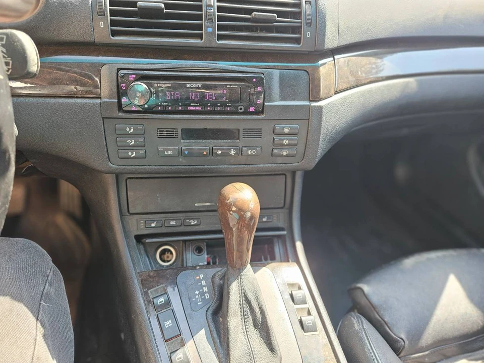 2002 BMW E46 3 Series - Image 5 of 6