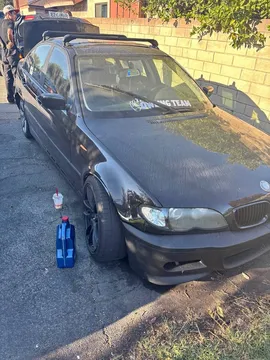 2002 BMW 325ci