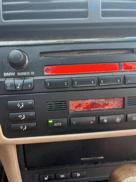 2002 BMW E46 3 Series - Image 14 of 16