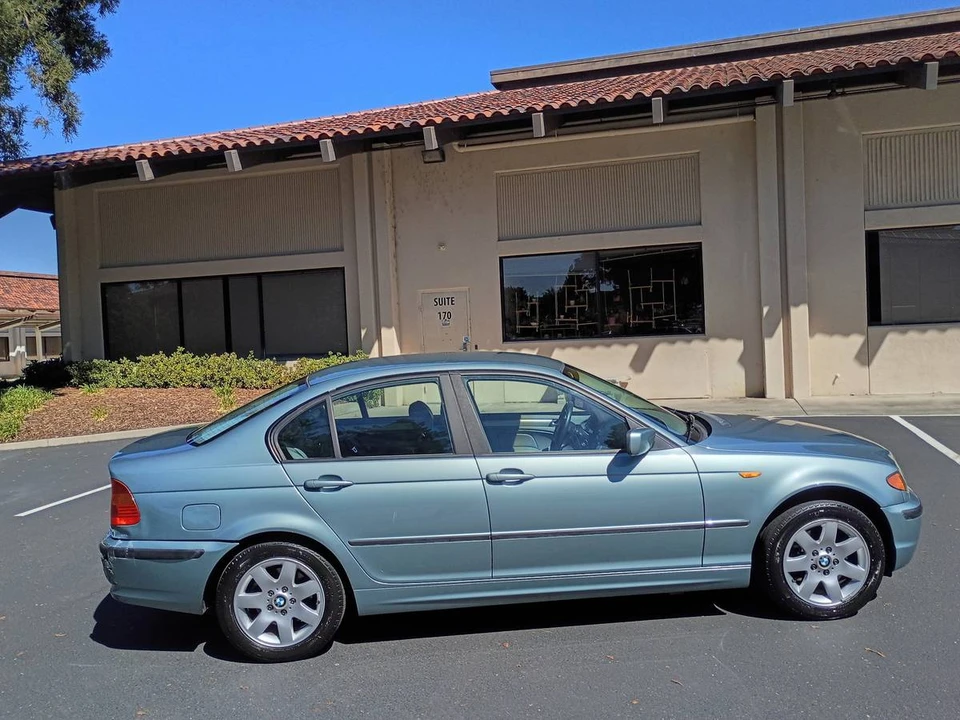 2002 BMW E46 3 Series - Image 2 of 11