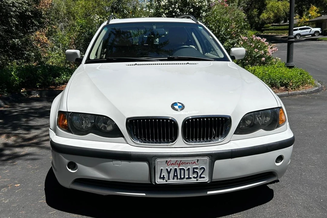 2002 BMW E46 3 Series - Image 2 of 31