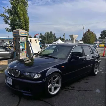 2002 BMW 325i Touring
