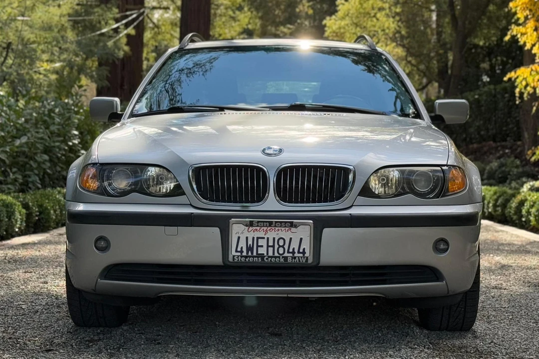 2002 BMW E46 3 Series - Image 2 of 31