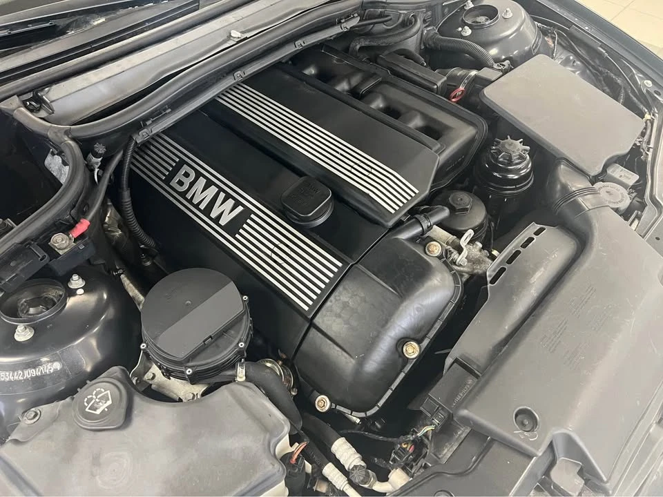2002 BMW E46 330i & 330Ci - Image 14 of 14