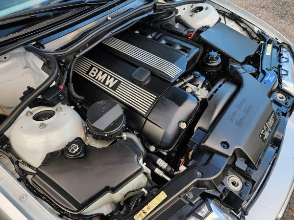 2002 BMW E46 330i & 330Ci - Image 19 of 19