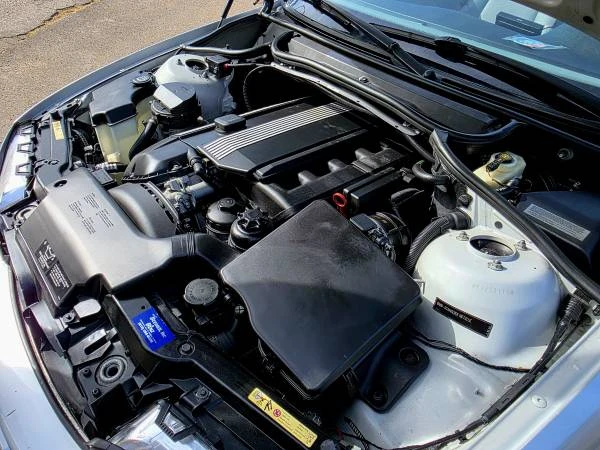 2002 BMW E46 330i & 330Ci - Image 16 of 18