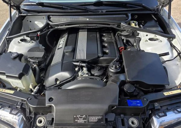 2002 BMW E46 330i & 330Ci - Image 15 of 18