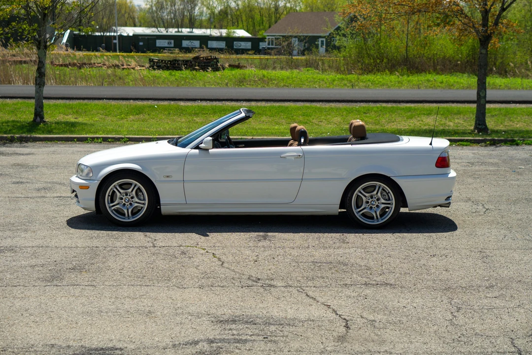2002 BMW E46 330i & 330Ci - Image 14 of 31
