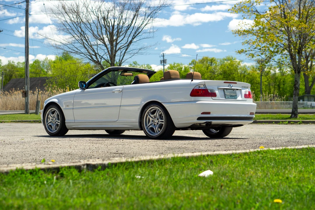 2002 BMW E46 330i & 330Ci - Image 16 of 31