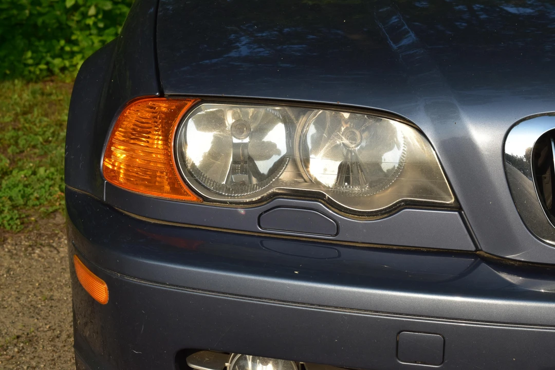 2002 BMW E46 330i & 330Ci - Image 16 of 31
