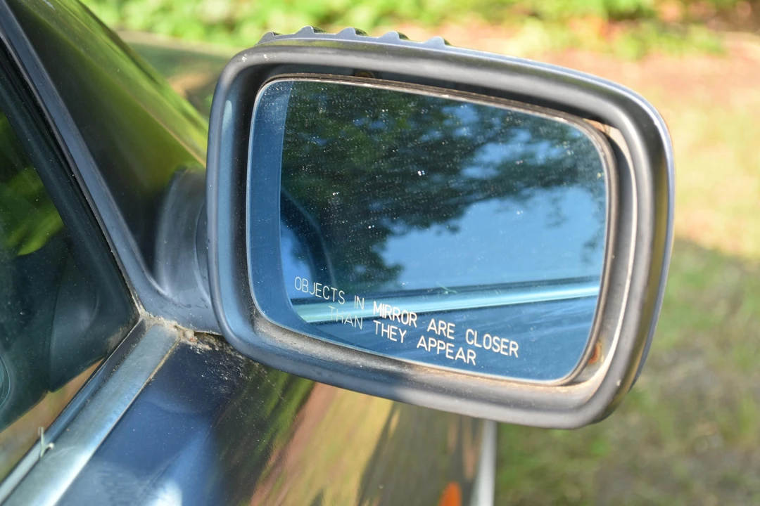 2002 BMW E46 330i & 330Ci - Image 25 of 31