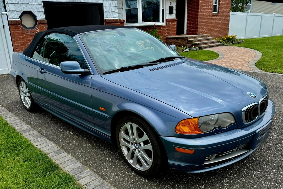 2002 BMW E46 330i & 330Ci - Image 15 of 31