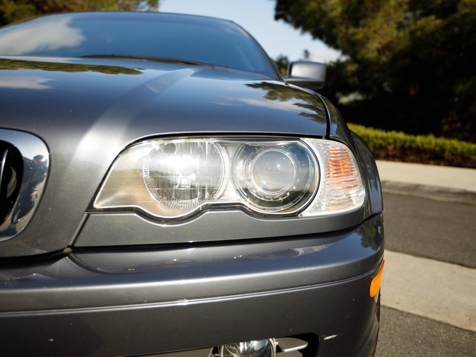 2002 BMW E46 330i & 330Ci - Image 15 of 31