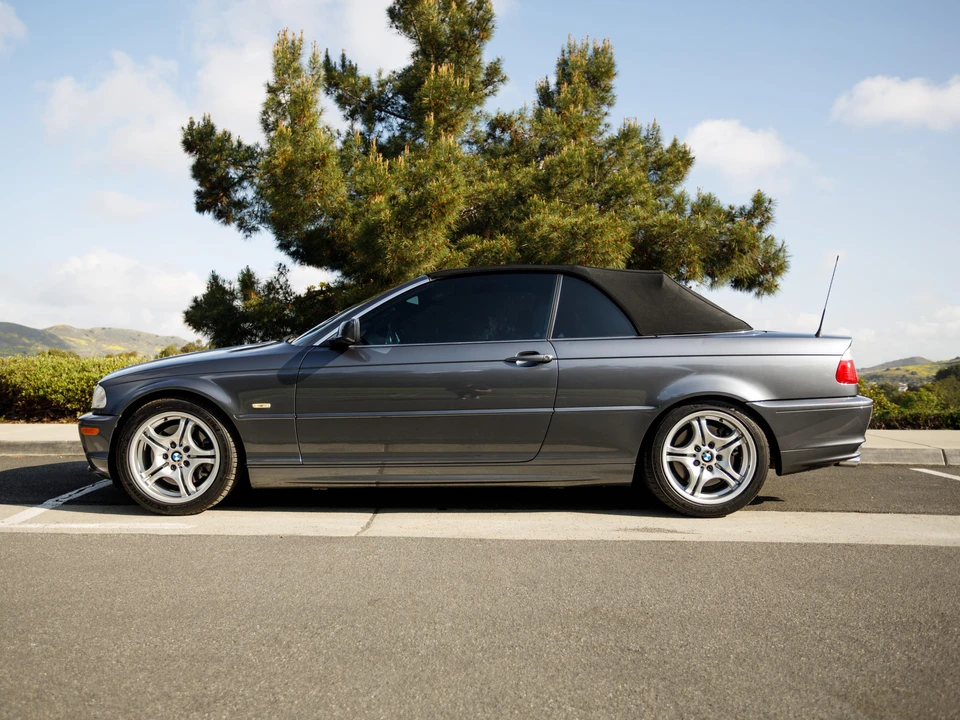 2002 BMW E46 330i & 330Ci - Image 11 of 31
