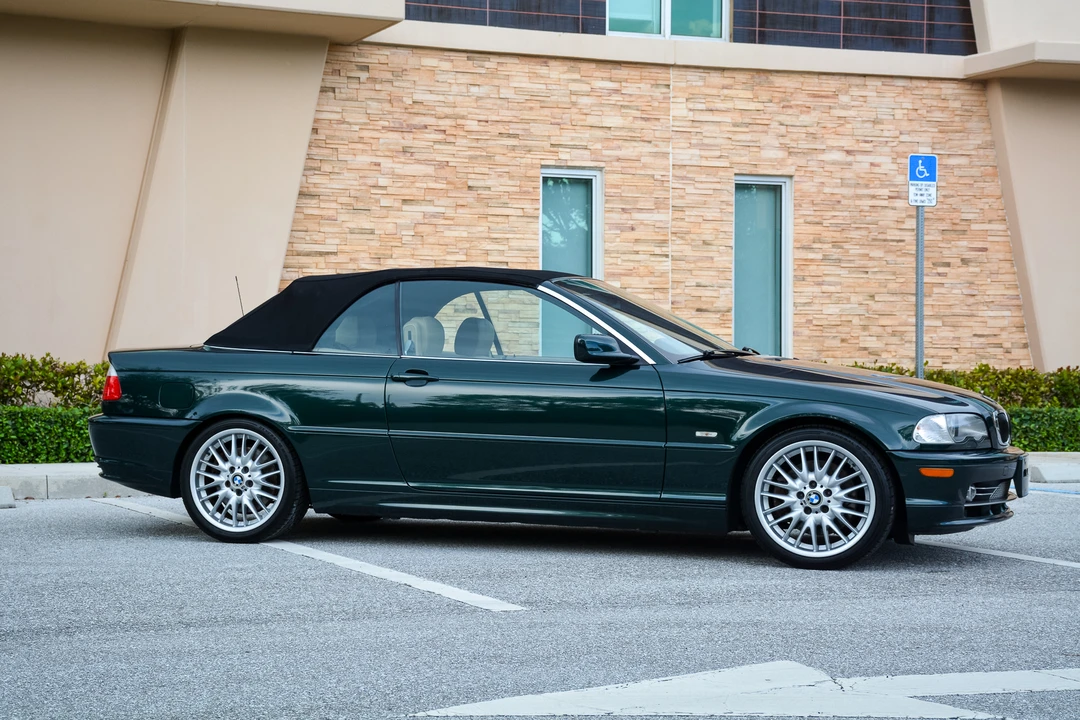 2002 BMW E46 330i & 330Ci - Image 27 of 31