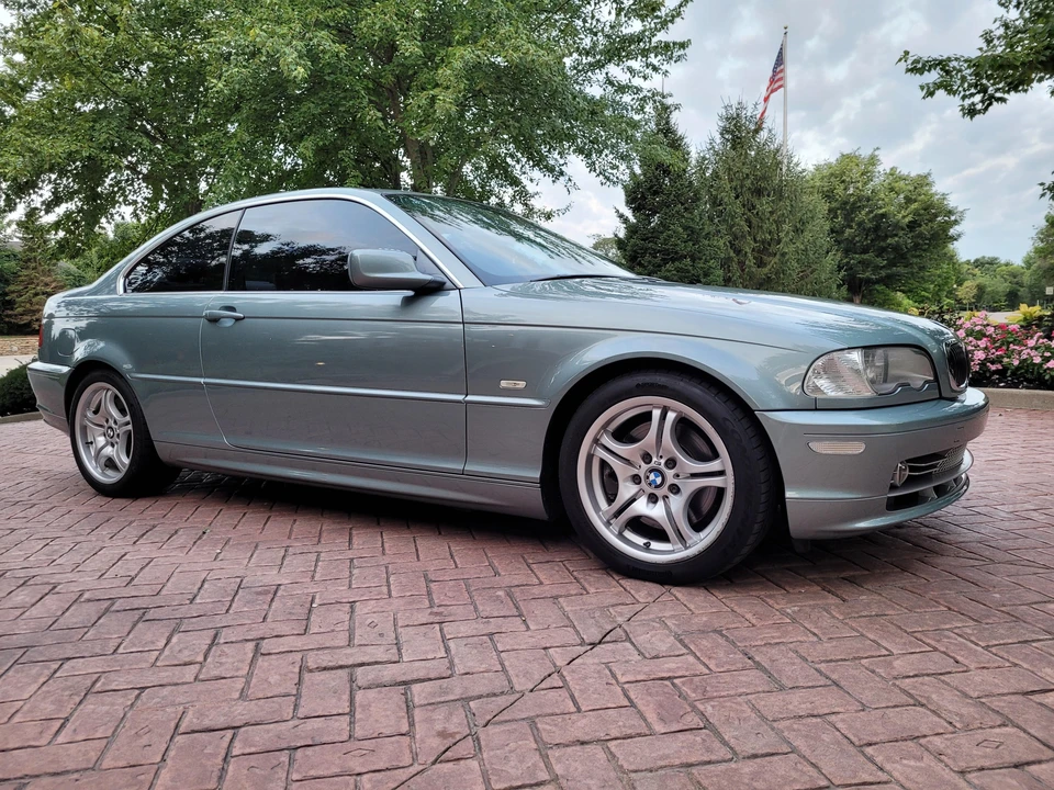 2002 BMW E46 330i & 330Ci - Image 19 of 31