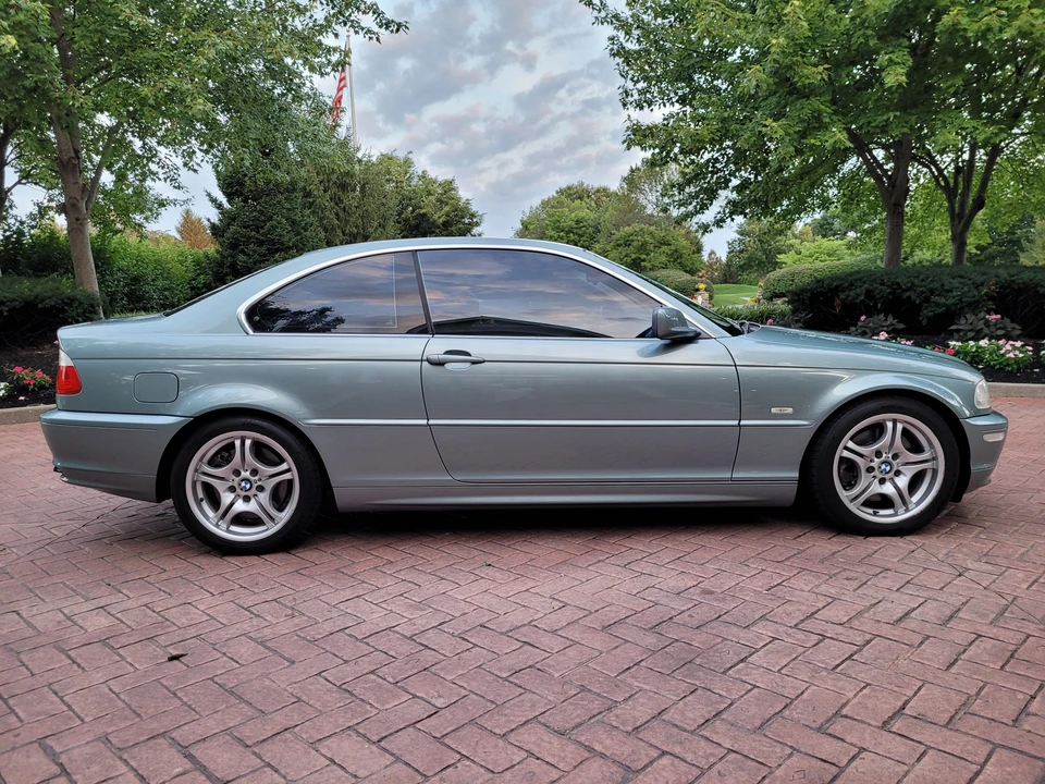 2002 BMW E46 330i & 330Ci - Image 16 of 31