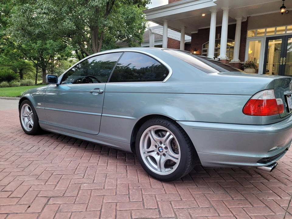 2002 BMW E46 330i & 330Ci - Image 12 of 31