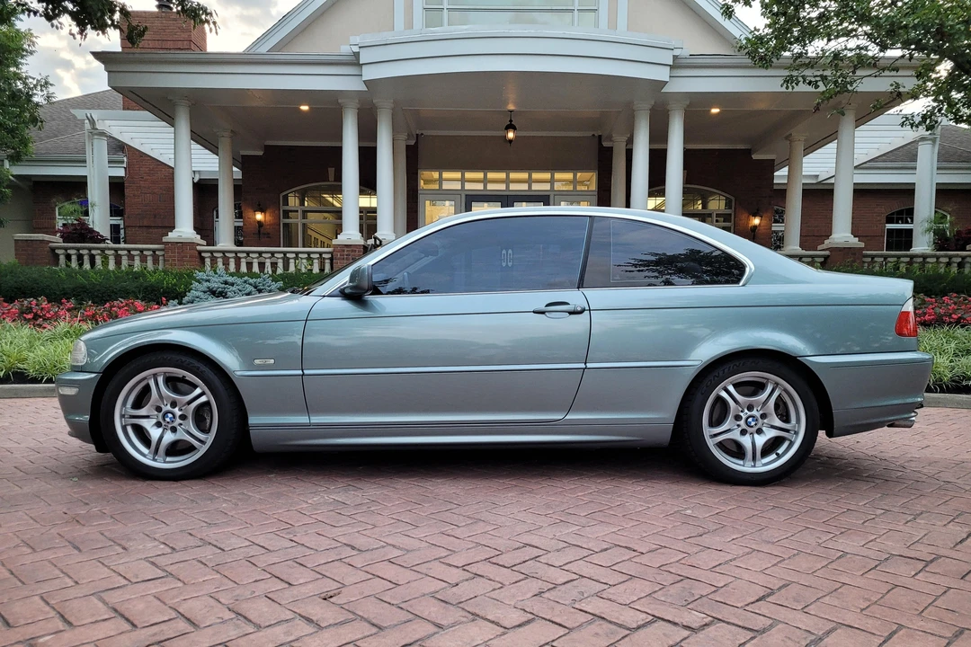 2002 BMW E46 330i & 330Ci - Image 3 of 31