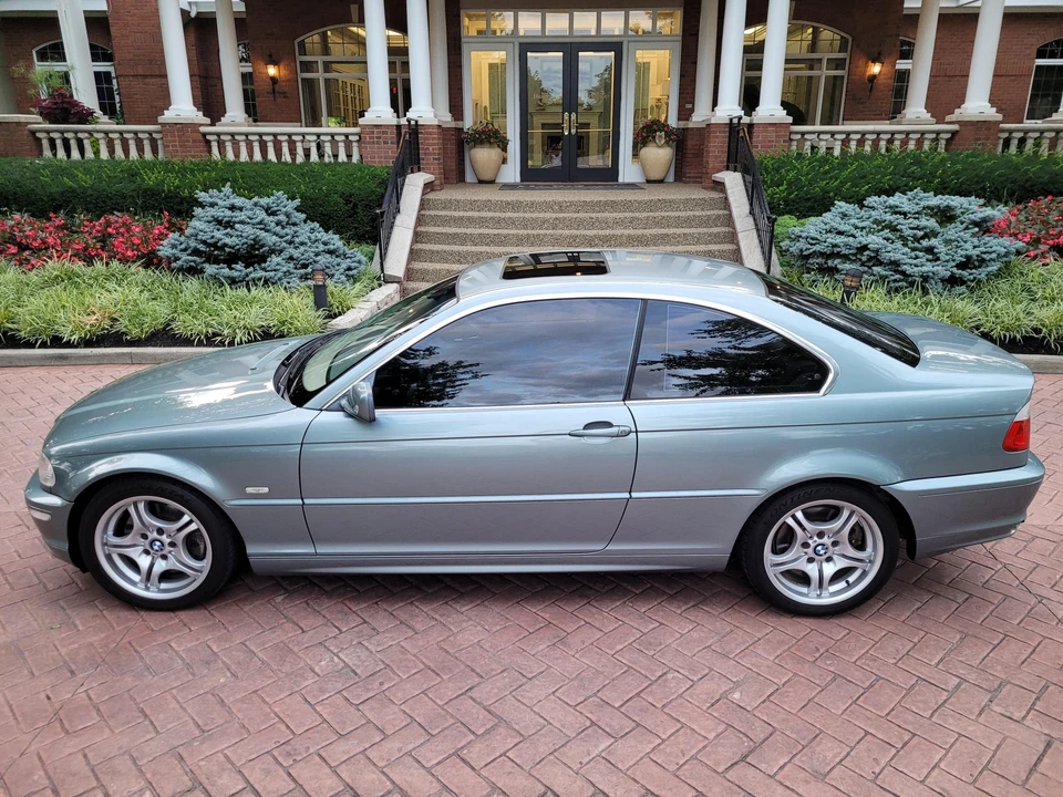 2002 BMW E46 330i & 330Ci - Image 11 of 31