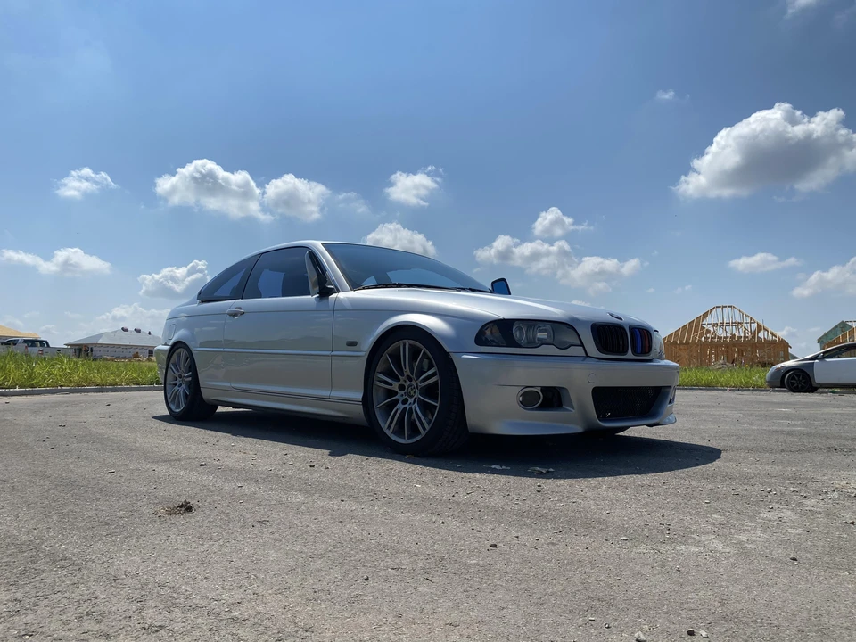 2002 BMW E46 330i & 330Ci - Image 23 of 31